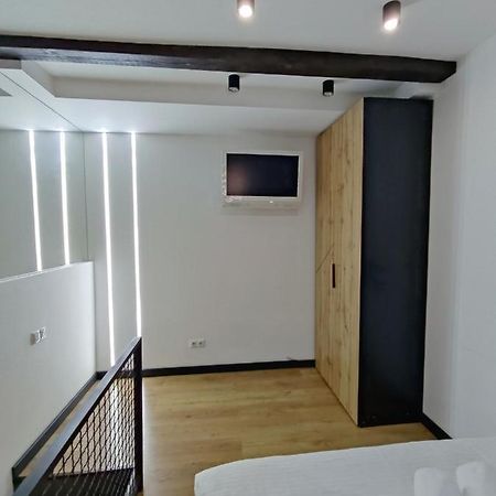 Kotlyarska Apartments 利沃夫 外观 照片