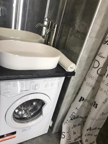 Kotlyarska Apartments 利沃夫 外观 照片