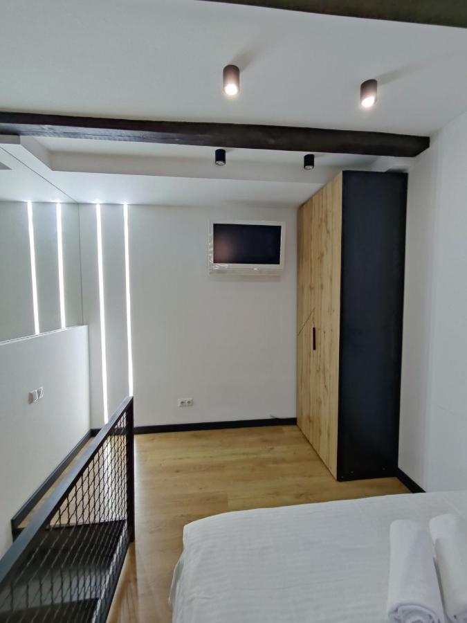 Kotlyarska Apartments 利沃夫 外观 照片